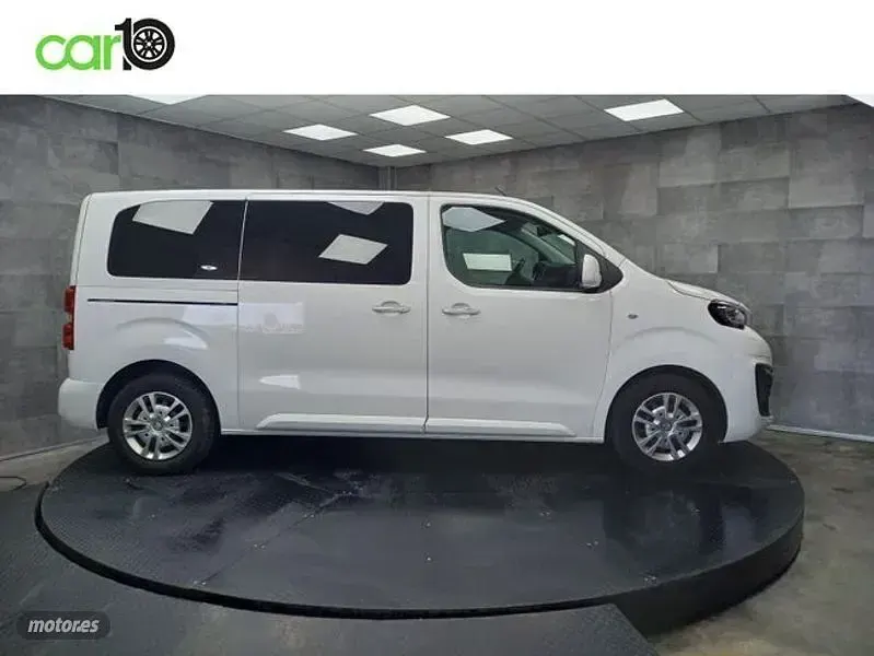 Usado Peugeot Traveller Business-Line 120 CV (88 kW) 2020 Blanco Monovolumen