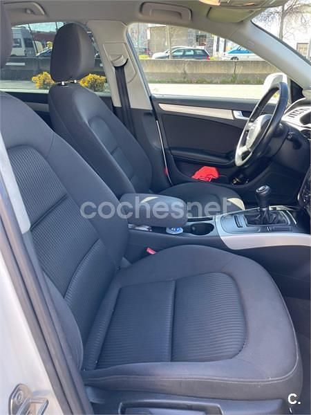 Usado Audi A4 143 CV (105 kW) 2010 Blanco Berlina
