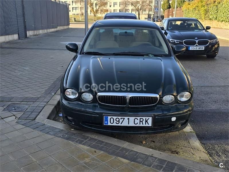 Usado Jaguar X-type Classic 130 CV (95 kW) 2004 Verde Berlina