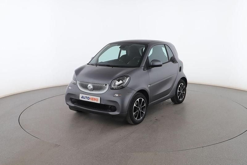Gris Usado 2015 Smart ForTwo Coupé Basis Utilitario | 11.999 € (Precio justo) - Imagen 1/3