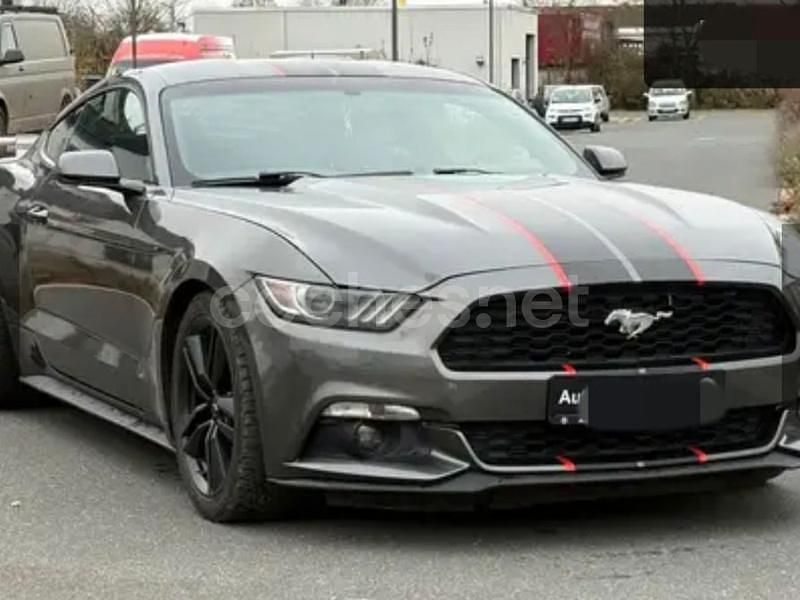 Negro Usado 2016 Ford Mustang Fastback Coupe | 28.900 € (Precio justo) - Imagen 1/4