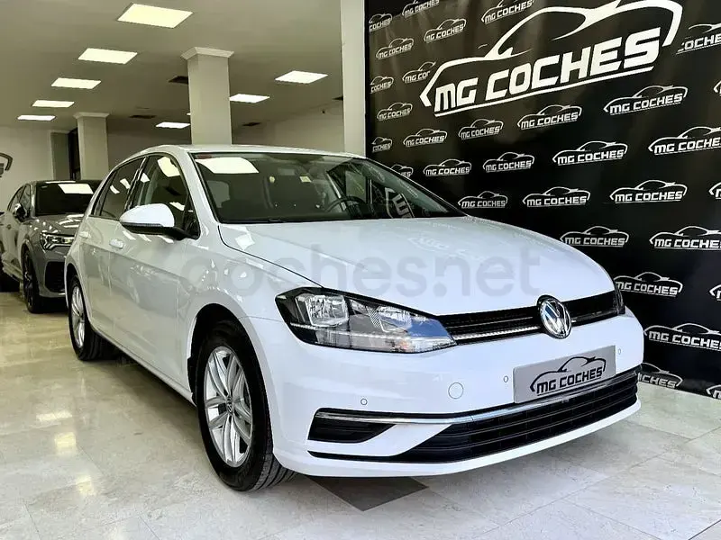 Usado VW Golf VII Business 115 CV (84 kW) 2019 Blanco Berlina