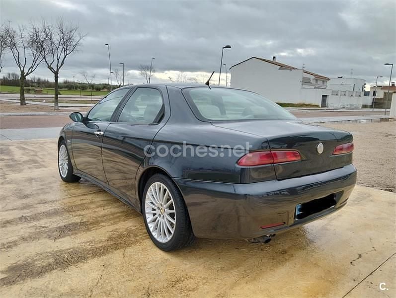 Usado Alfa Romeo 156 Distinctive 115 CV (84 kW) 2005 Negro Berlina
