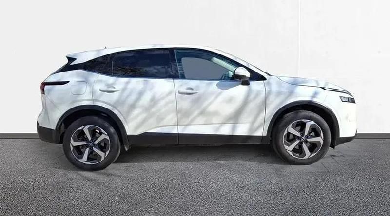 Usado Nissan Qashqai N-Connecta 158 CV (116 kW) 2024 Lunar white (perlada) SUV
