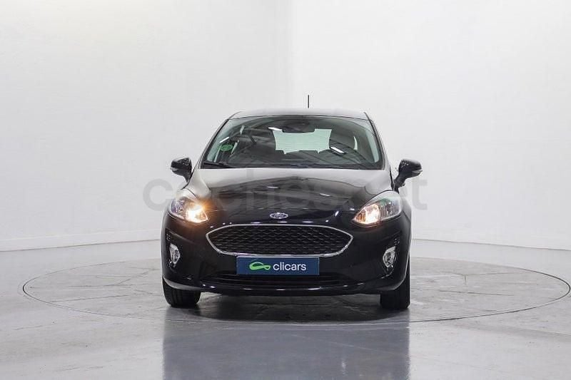 Usado Ford Fiesta Trend 85 CV (62 kW) 2018 Negro Utilitario