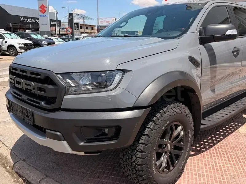 Usado Ford Ranger Raptor 213 CV (156 kW) 2021 Gris / plata Pickup/Camioneta