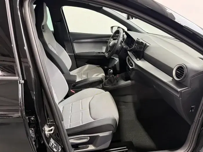 Nuevo Seat Ibiza FR 116 CV (85 kW) 2026 Negro Utilitario
