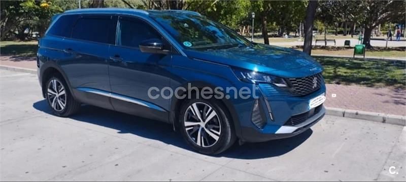 Azul Usado 2023 Peugeot 5008 Allure Monovolumen | 28.990 € (Caro) - Imagen 1/4