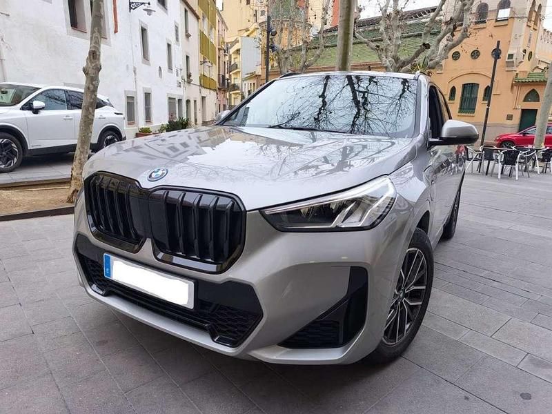 Usado BMW X1 Comfort Edition 326 CV (239 kW) 2023 Gris / plata SUV