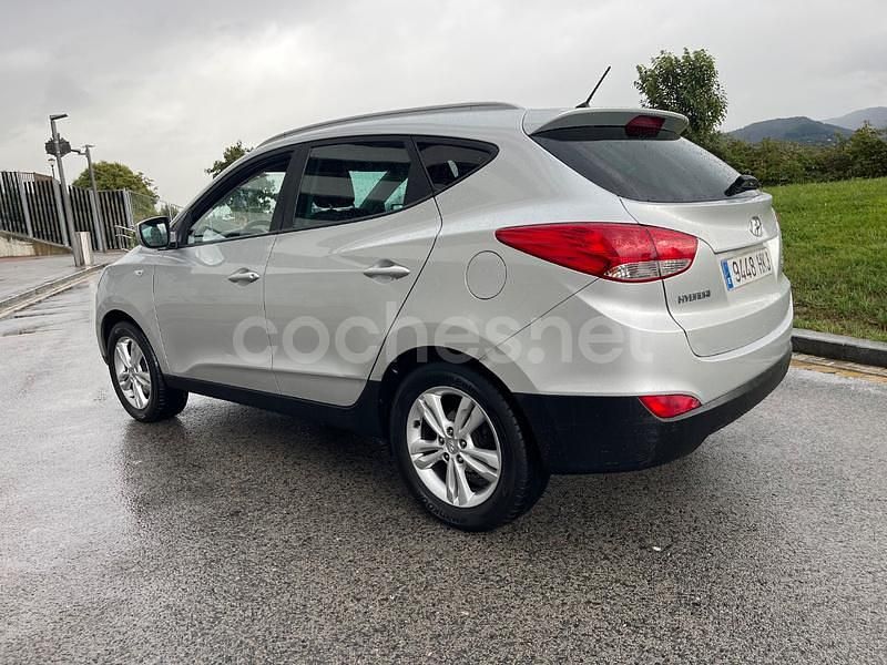 Gris / plata Usado 2012 Hyundai ix35 Comfort SUV | 8600 € (Precio justo) - Imagen 1/4