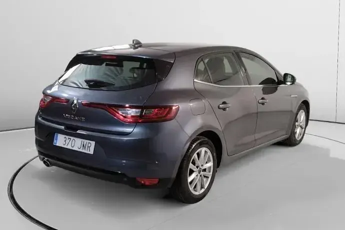 Usado Renault Mégane Zen 130 CV (95 kW) 2016
