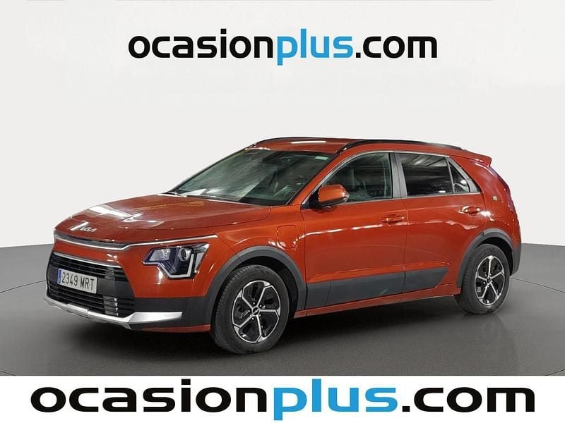 Usado Kia Niro 184 CV (135 kW) 2024 Rojo SUV