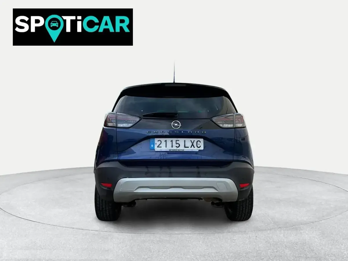 Usado Opel Crossland GS Line 110 CV (80 kW) 2022 Azul SUV