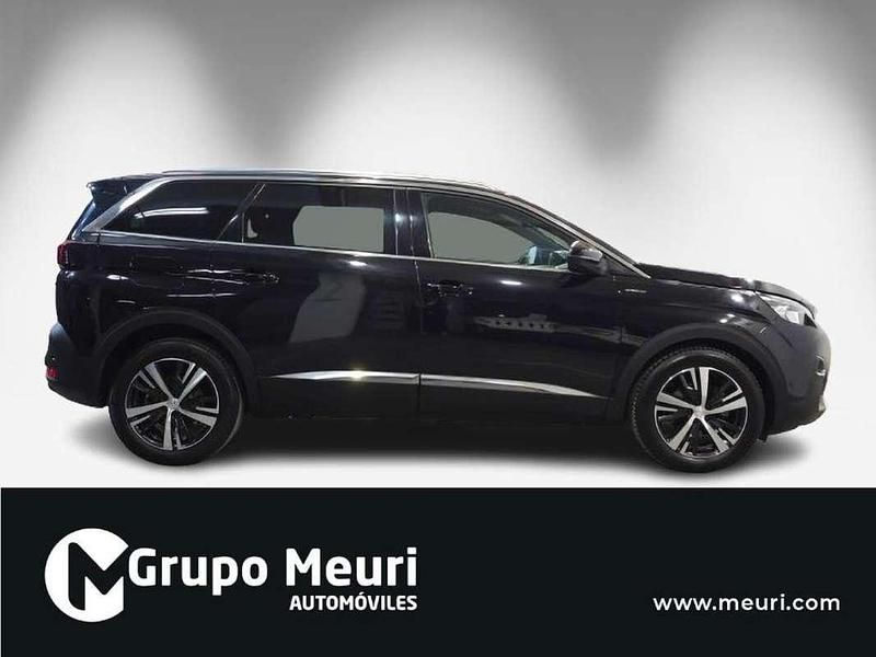 Usado Peugeot 5008 GT-line 131 CV (96 kW) 2018 Negro SUV
