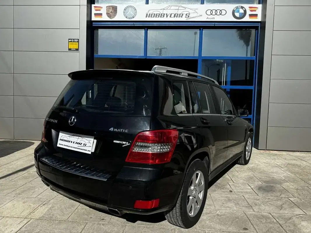 Usado Mercedes GLK220 170 CV (125 kW) 2011 Negro SUV