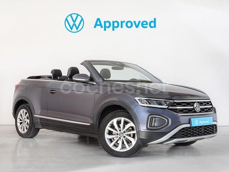 Usado VW T-Roc Style 150 CV (110 kW) 2023 Gris / plata SUV