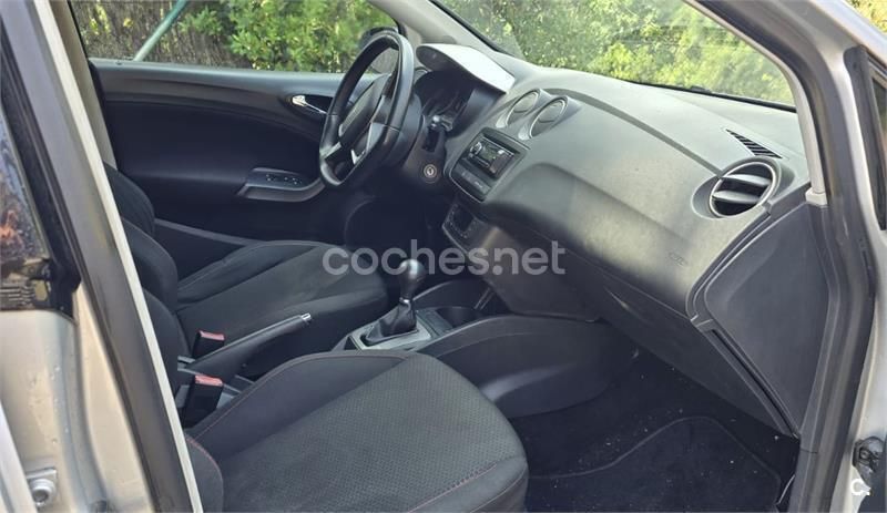 Gris / plata Usado 2014 Seat Ibiza FR Berlina | 9500 € (Super precio) - Imagen 1/4