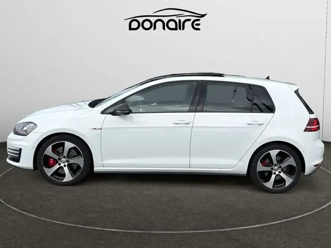 Usado VW Golf VII GTI 230 CV (169 kW) 2016 Blanco Utilitario