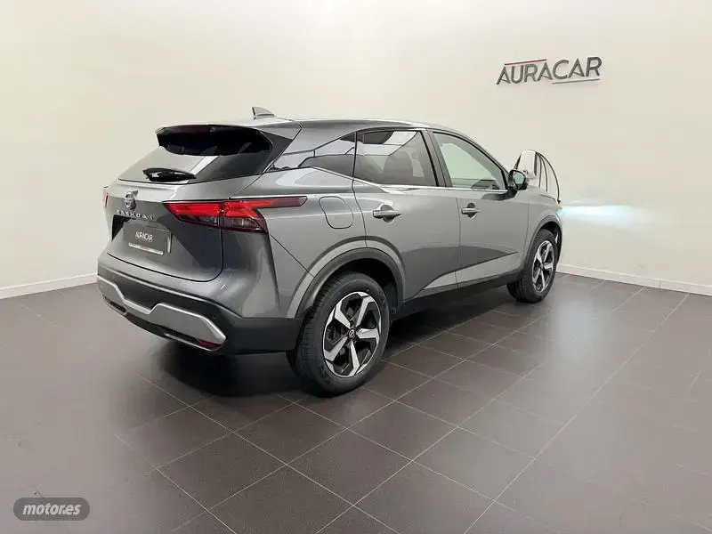 Usado Nissan Qashqai N-Connecta 140 CV (102 kW) 2022 Gris SUV