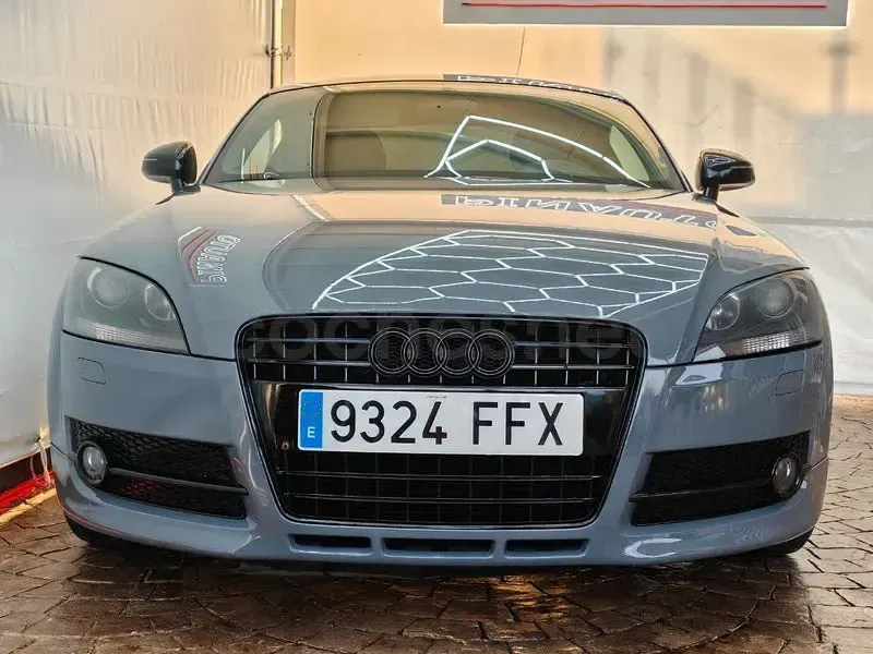 Usado Audi TT Premium 200 CV (147 kW) 2007 Gris / plata Coupe