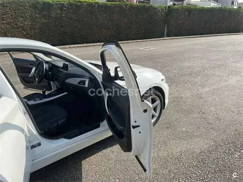 Usado BMW 116 Comfort Edition 116 CV (85 kW) 2016 Blanco Utilitario