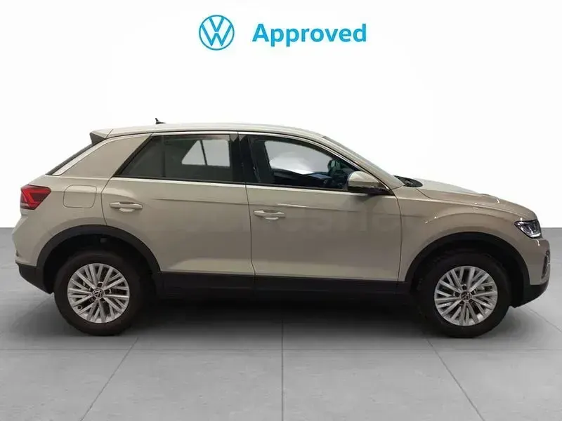 Usado VW T-Roc Business 115 CV (84 kW) 2025 Beige SUV