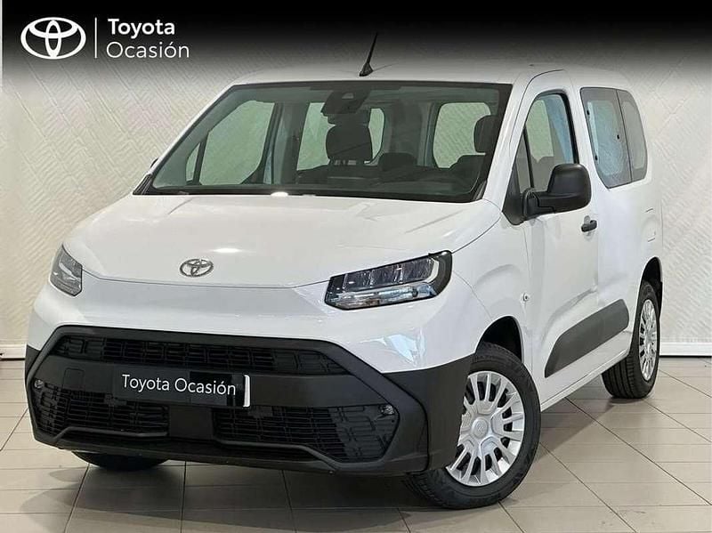 Blanco Usado 2024 Toyota Proace City City Van | 26.499 € - Imagen 1/4