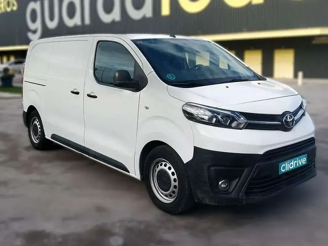 Usado Toyota Proace 102 CV (75 kW) 2021 Blanco Monovolumen