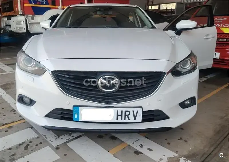Usado Mazda 6 Comfort 145 CV (106 kW) 2013 Blanco Berlina