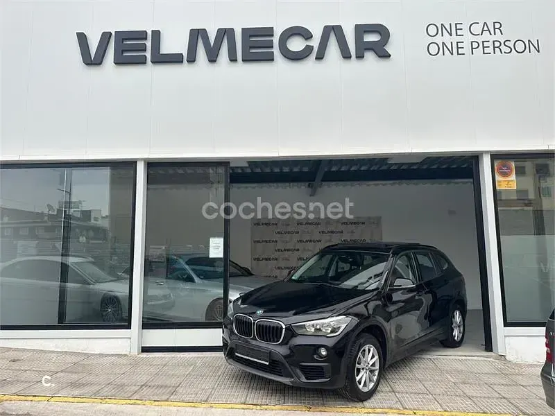 Usado BMW X1 Sport Line 136 CV (100 kW) 2017 Negro SUV