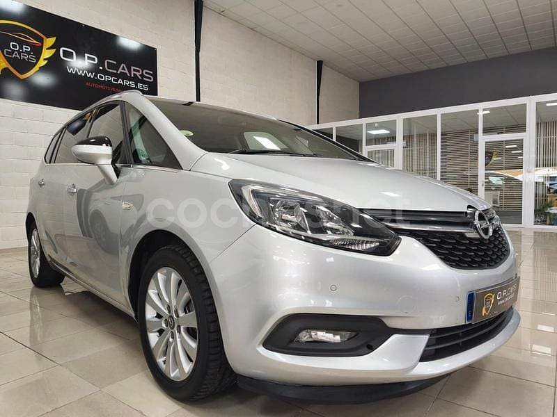 Usado Opel Zafira Tourer Excellence 136 CV (100 kW) 2017 Gris / plata Monovolumen
