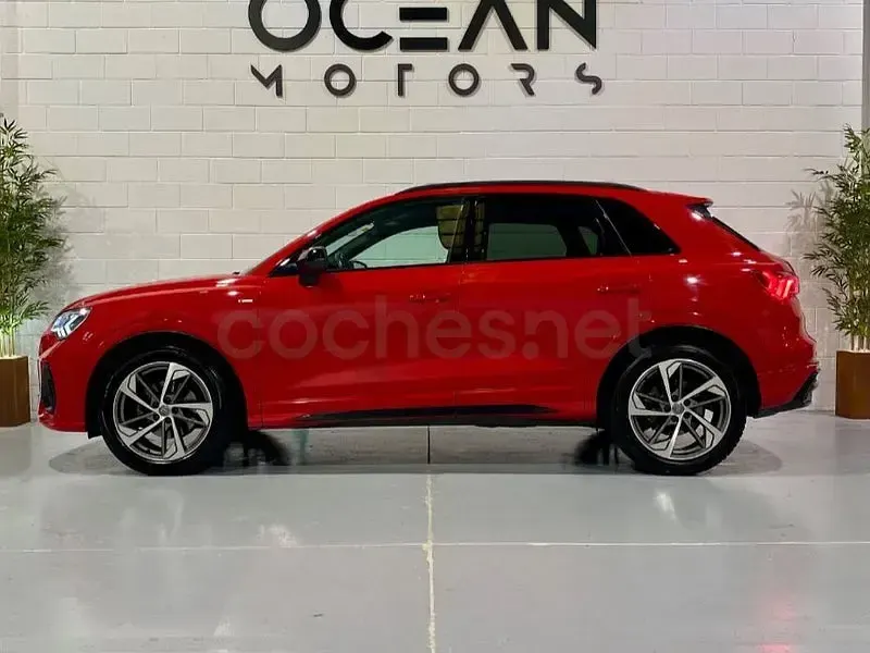 Usado Audi Q3 Ambiente 150 CV (110 kW) 2020 Rojo SUV