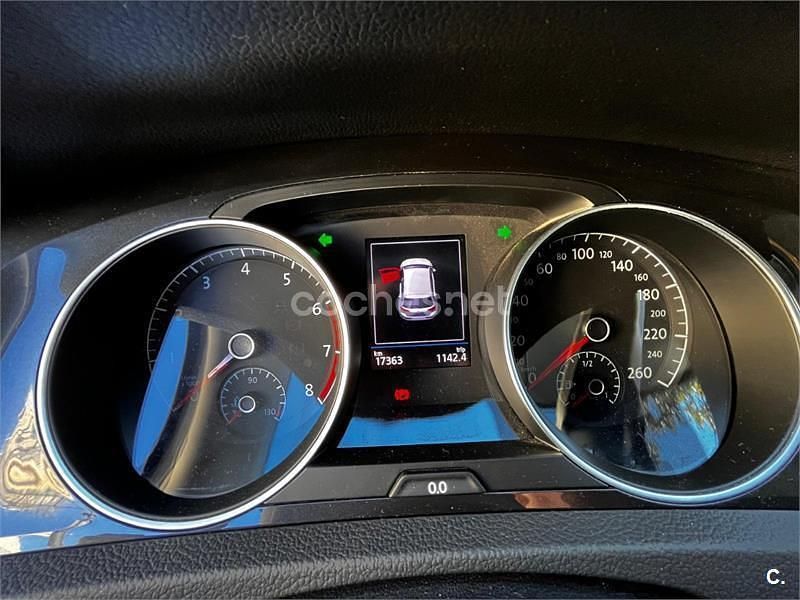 Usado VW Golf VII Advance 150 CV (110 kW) 2019 Blanco Berlina