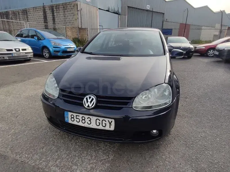 Usado VW Golf IV Trendline 105 CV (77 kW) 2005 Azul Berlina