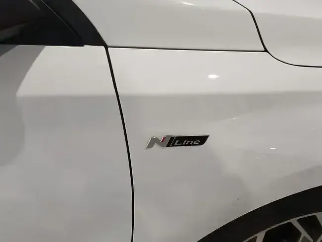Usado Hyundai i30 N Line 96 CV (70 kW) 2025 Blanco Berlina