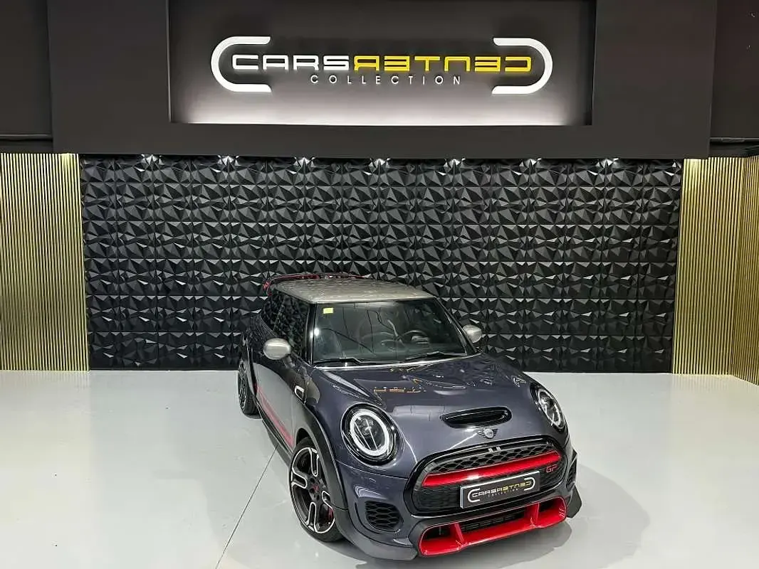 Usado Mini John Cooper Works 306 CV (225 kW) 2021 Gris Utilitario
