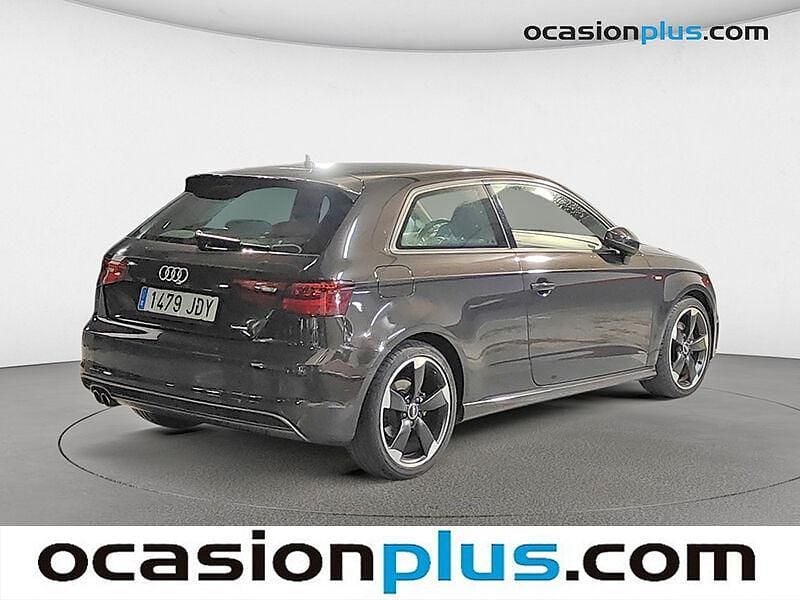 Usado Audi A3 S-Line 184 CV (135 kW) 2015 Marrón Utilitario