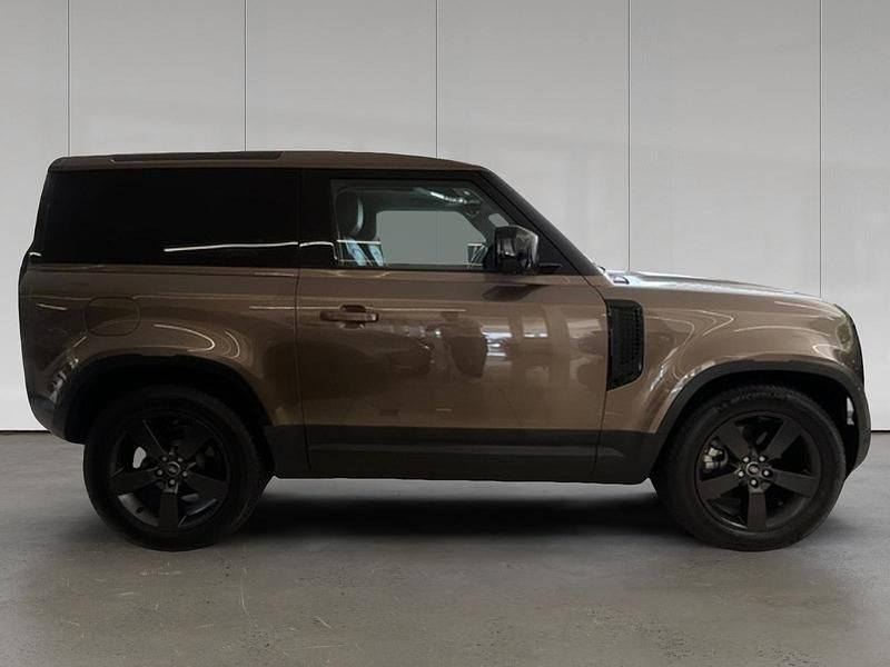 Usado Land Rover Defender S 249 CV (183 kW) 2023 Gondwana stone gloss SUV