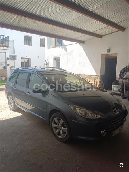 Gris / plata Usado 2007 Peugeot 307 Familiar | 2400 € (Precio justo) - Imagen 1/4