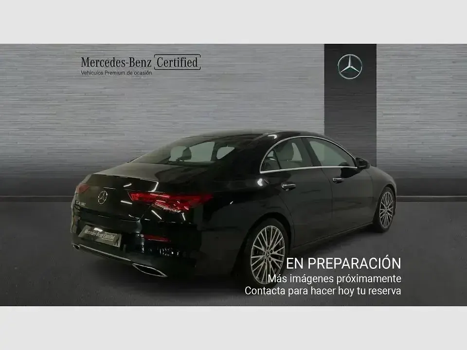 Occasion Mercedes CLA180 136 PK (100 kW) 2021 Zwart Sedan