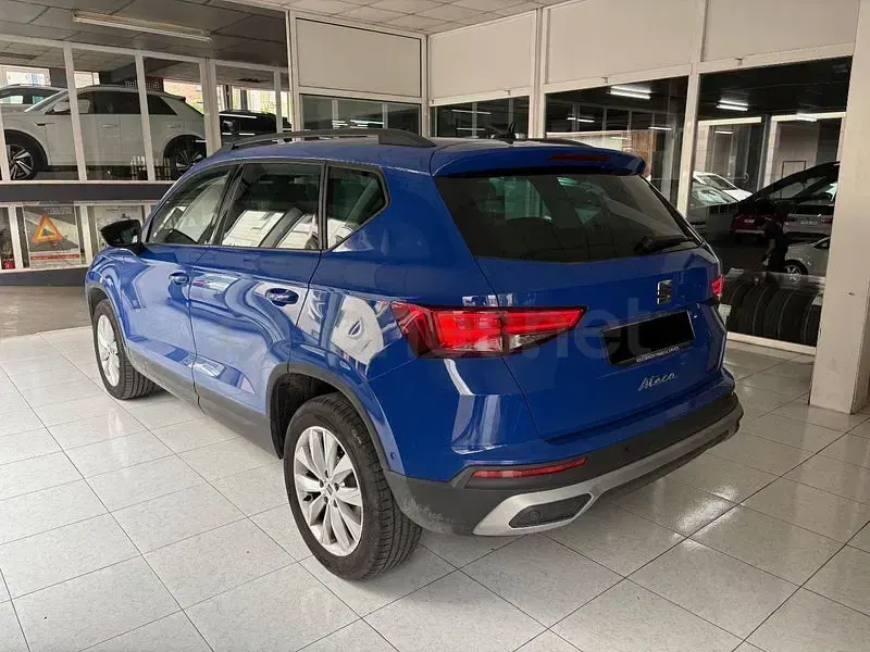 Usado Seat Ateca Style 150 CV (110 kW) 2025 Azul SUV
