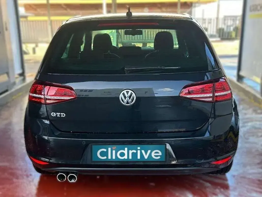 Usado VW Golf VII GTD 184 CV (135 kW) 2016 Negro Familiar