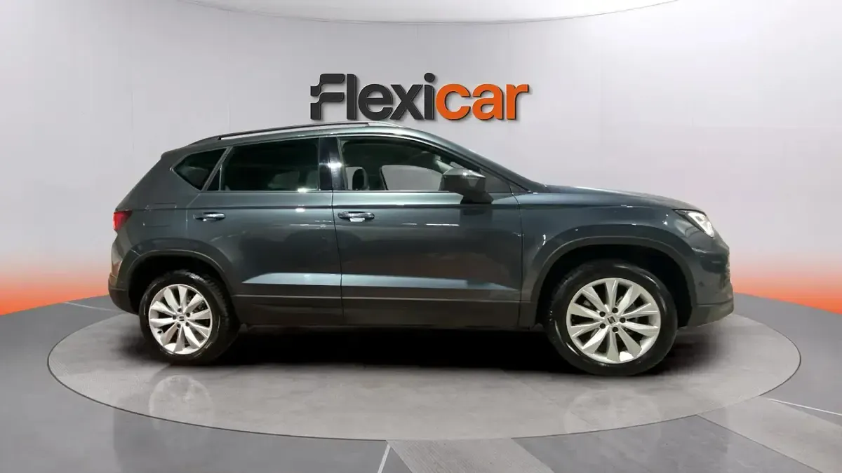 Usado Seat Ateca 150 CV (110 kW) 2021 Gris SUV