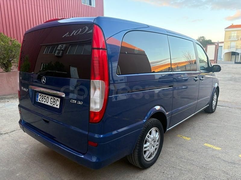 Usado Mercedes Viano 204 CV (150 kW) 2009 Negro Monovolumen