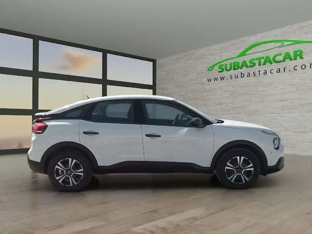 Usado Citroën C4 Live 110 CV (80 kW) 2021 Blanco Berlina