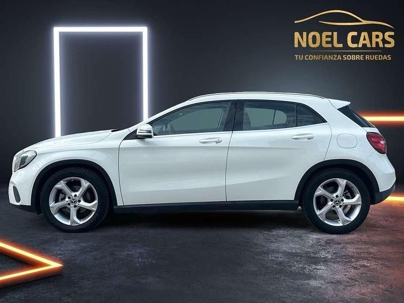Käytetty Mercedes GLA200 136 HP (100 kW) 2017 Valkoinen Katumaasturi
