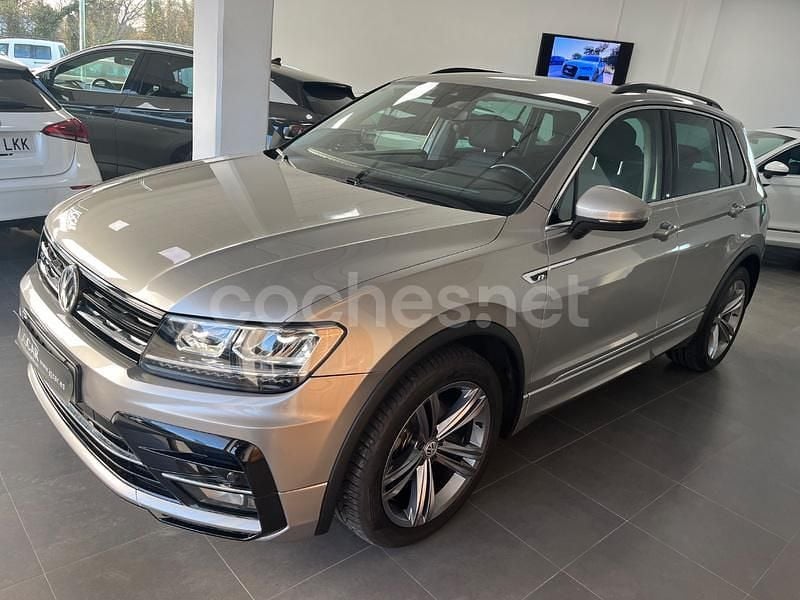 Gris / plata Usado 2021 VW Tiguan R-line SUV | 24.990 € (Precio justo) - Imagen 1/4