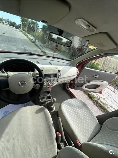 Usado Nissan Micra Visia 65 CV (47 kW) 2005 Rojo Berlina