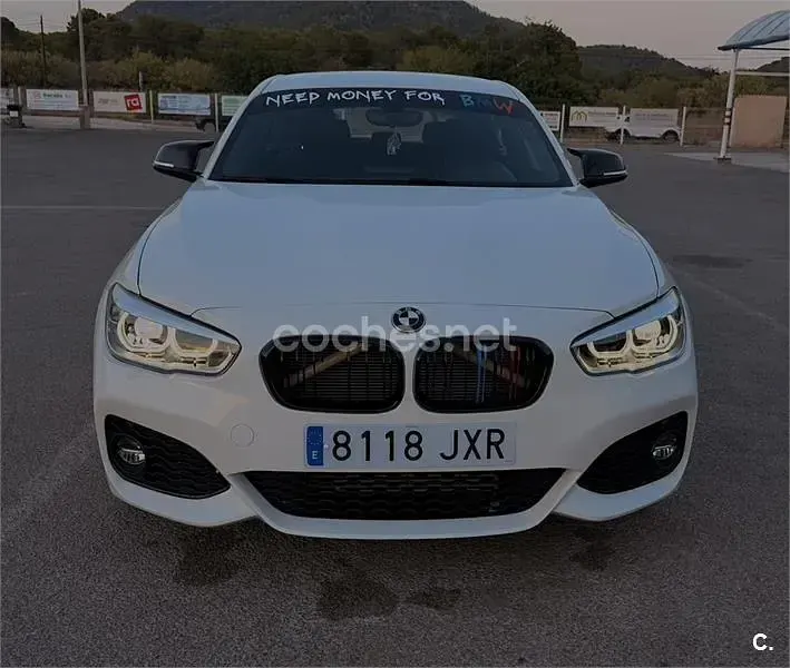 Usado BMW 118 Comfort Edition 136 CV (100 kW) 2017 Blanco Berlina