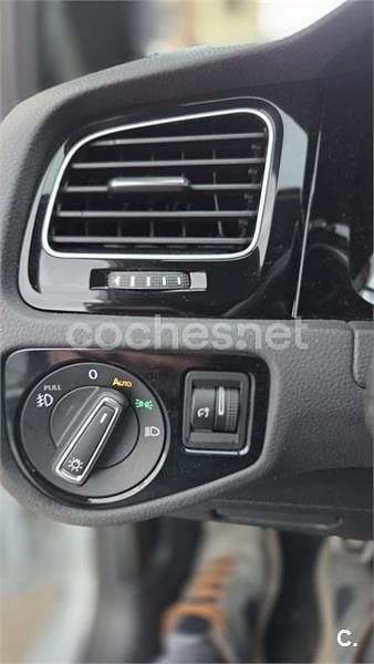 Usado VW Golf VII GTI 230 CV (169 kW) 2019 Gris / plata Berlina